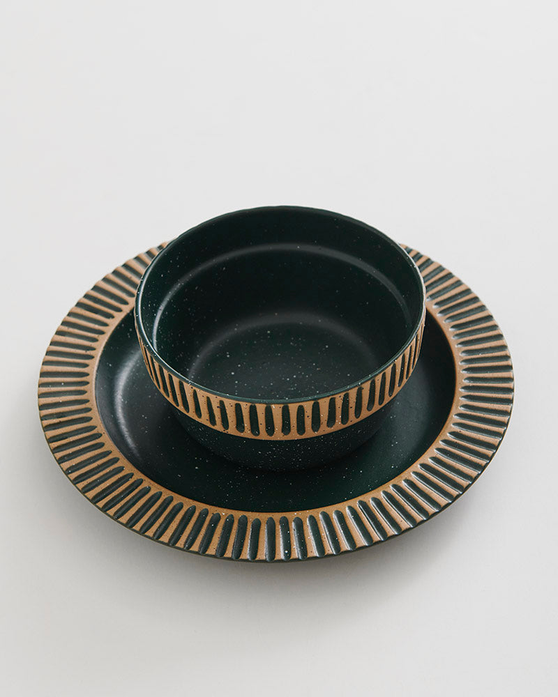 Nontoxic Stoneware Stackable Plate